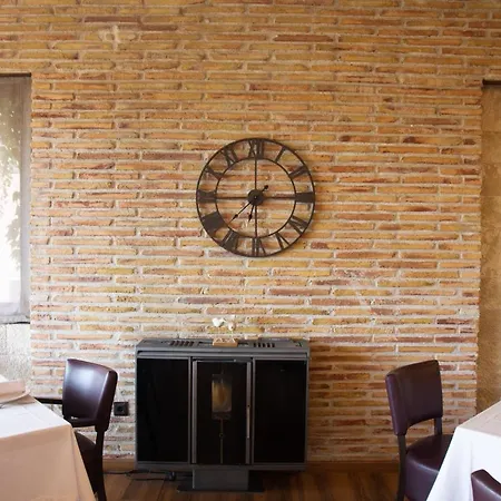 & Josep Winery מלון